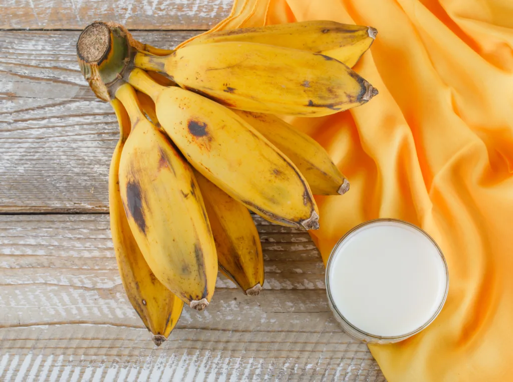 Banana and yogurt hair mask